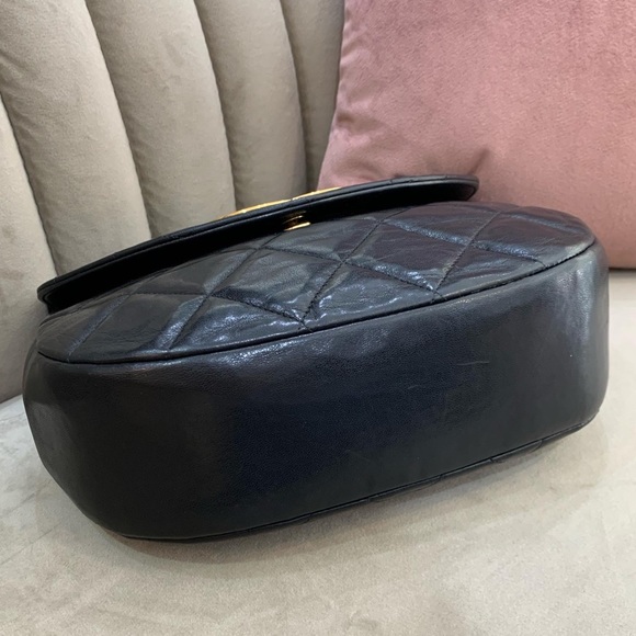 💓Sold💓 Vintage Chanel Large CC Cross body bag - Picture 3 of 8